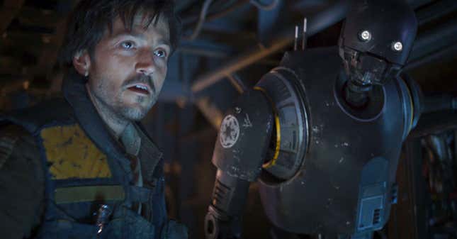 Cassian Andor y K–2S0, dos de los protagonistas de Rogue One que estarán en su propia serie.