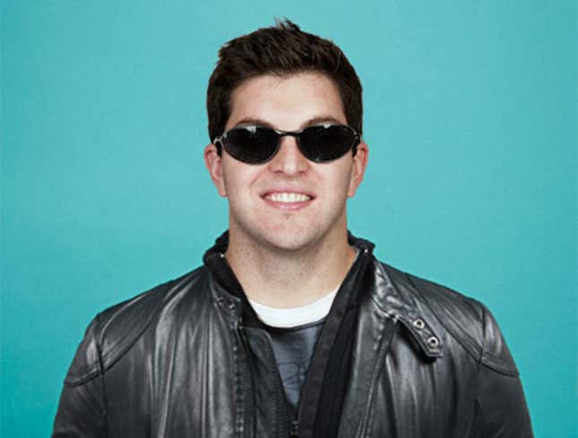 Image for article titled Leather-Jacketed, Sunglasses-Wearing Rex Grossman: &quot;There&#39;s A New Rex In Town&quot;