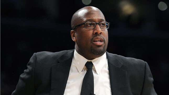 Image for article titled Cavaliers Impressed With Mike Brown’s Willingness To Coach Cavaliers