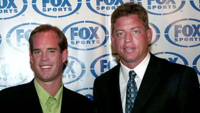 Image for article titled Troy Aikman Defends Disemboweling Joe Buck, Huddling Inside Corpse For Warmth
