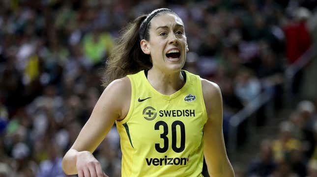 Image for article titled Breanna Stewart Likely Out For Season After Tearing Her Achilles With Russian Team