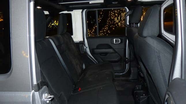 Image for article titled The 2018 Jeep Wrangler Didn't Get Soft, It Got Much Better