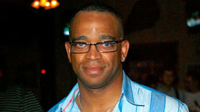 Image for article titled Stuart Scott Tells Friends To &#39;Watch This&#39; Before Trying To Get Into Charles Barkley&#39;s Party