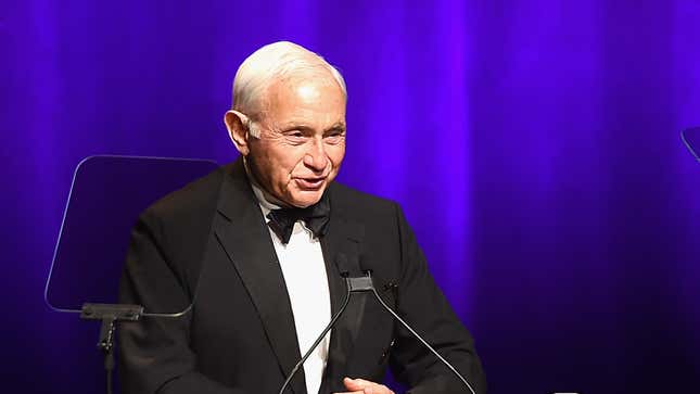 Image for article titled Victoria&#39;s Secret Executive Leslie Wexner Will Finally Step Down