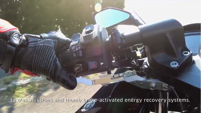 Imagen para el artículo titulado La nueva moto eléctrica de Kawasaki tiene una caja de cambios manual
