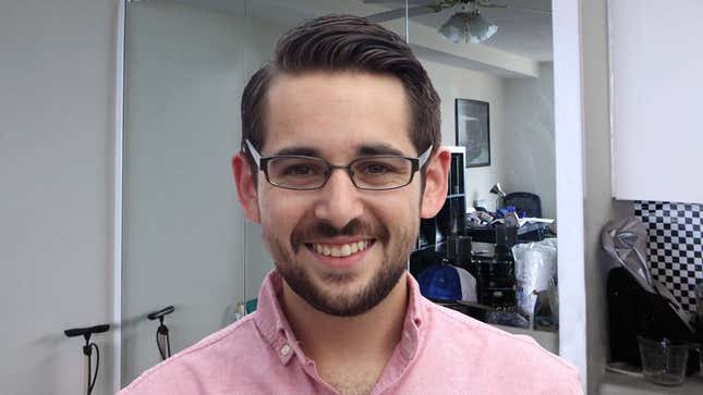 Image for article titled College Graduate First Person In Family To Waste $160,000
