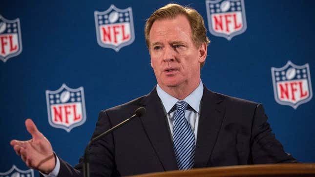 Image for article titled NFL Releases New Study On Long-Term Damage Of Concussion Research