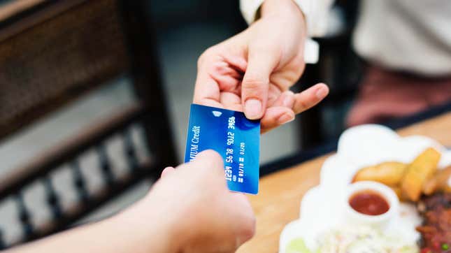 Image for article titled Should You Get a Cash-Back Credit Card?