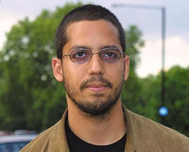 Image for article titled David Blaine Starves Self Of Attention For 33 Days