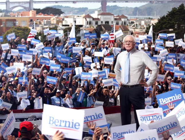 Image for article titled 9-Foot-Tall Bernie Sanders Greets Supporters After Session With Posture Coach