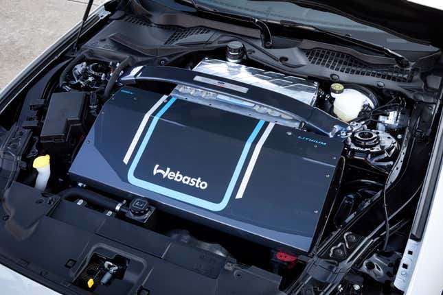 Imagen para el artículo titulado Ford ha creado un Mustang completamente eléctrico de 900 caballos, pero no podrás comprarlo