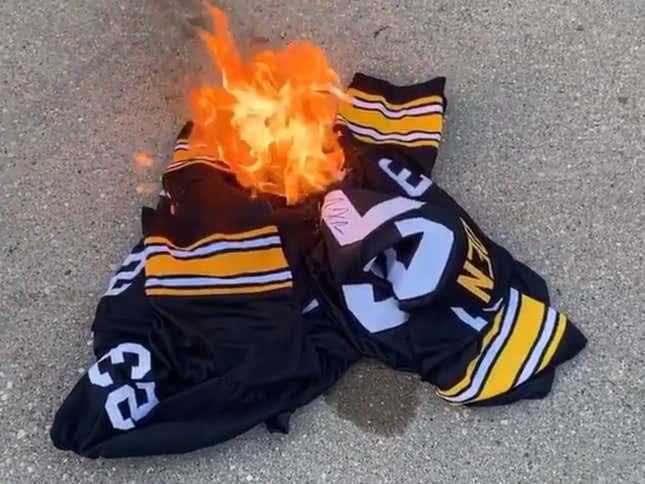 Pacman Jones burns Joe Haden Steelers jerseys sent to him in mail