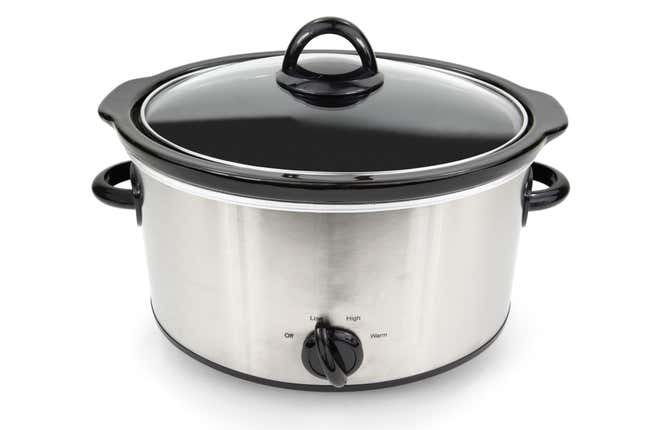 Image for article titled Make bourbon peach cobbler in a Crock Pot because peaches + booze + slow cooker = dessert