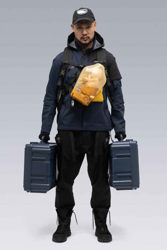 Imagen para el artículo titulado Sale a la venta una chaqueta de Death Stranding por 1.900 dólares. Se agota al instante