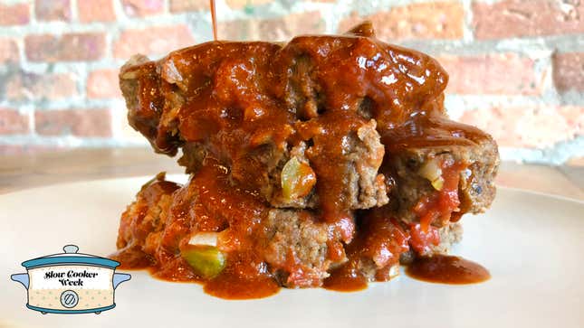 Image for article titled If you’ve never made meatloaf in a Crock-Pot, you’re missing out