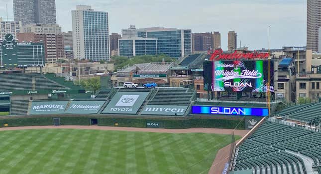 Fans have the chance to play golf at Wrigley Field this summer