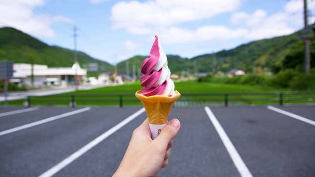 Image for article titled Where to Get Free Ice Cream on National Ice Cream Day 2019