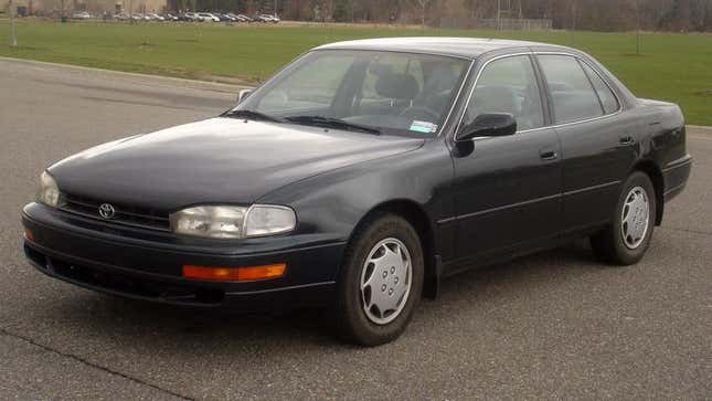 Image for article titled Toyota Recalls 1993 Camry Due To Fact That Owners Really Should Have Bought Something New By Now