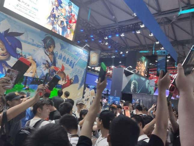 Image for article titled Zelda Fans Protest, Smash PS4 Over Very Similar Chinese Game
