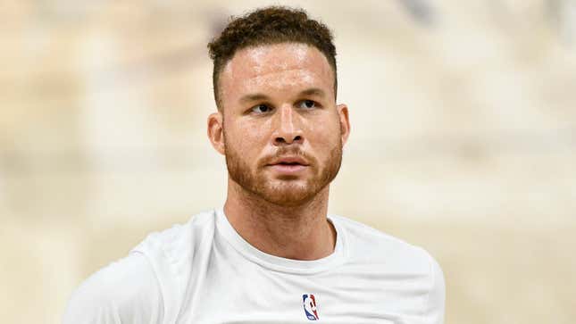 Image for article titled Blake Griffin Delays Practice Once Again To Prove He Can Still Dunk Over Kia Optima