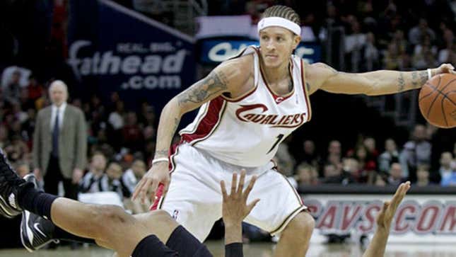 Image for article titled Delonte West Stays After Practice To Work On His Fouls