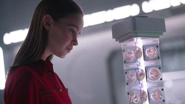 Image for article titled Stargirl Recruits Another Member of the Justice Society