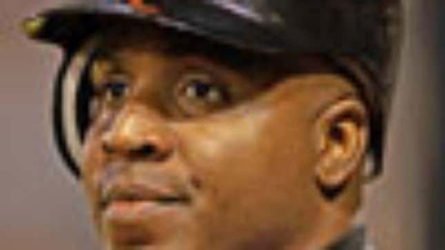 Image for article titled Barry Bonds: &#39;I Won&#39;t Retire Until I&#39;ve Tarnished Every Record In The Book&#39;