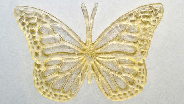 The plastic butterfly printed from the researchers’ cooking oil-derived resin showed features down to 100 micrometres and was structurally and thermally stable.