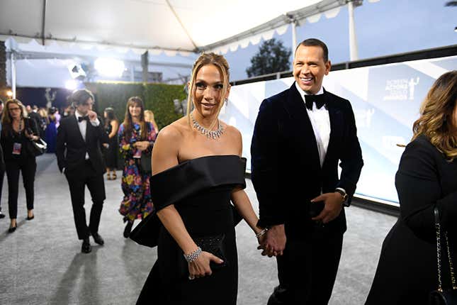 Image for article titled Maybe Jennifer Lopez and A-Rod Will Heal Their Love in the Dominican Republic