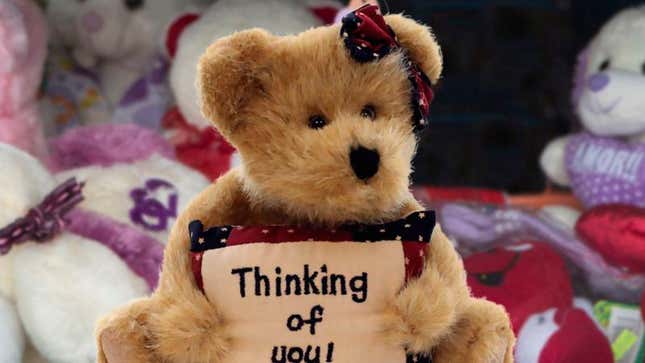 Image for article titled Hospital Gift Shop Figures It Can Soak ’Em For 30 On The ‘I’m Thinking Of You’ Teddy Bear