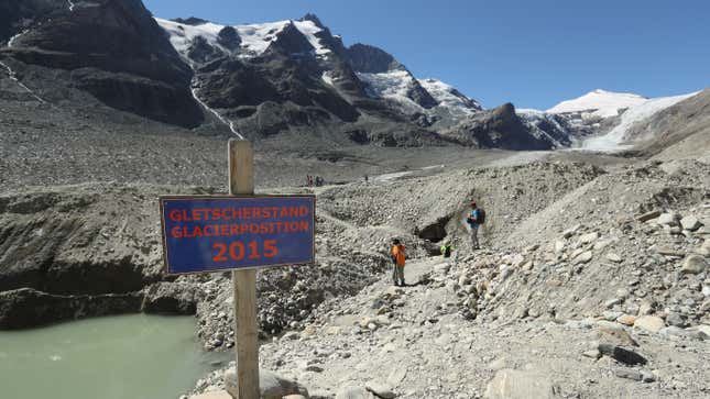 Image for article titled The Alps Are on Track to Lose at Least Half Their Glacier Ice This Century