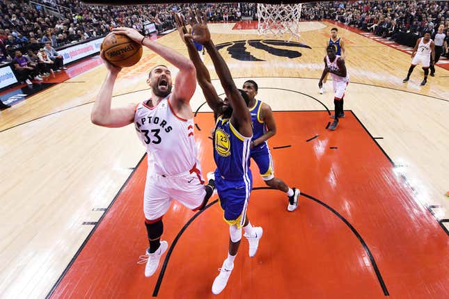 Image for article titled Marc Gasol Can Run With The Warriors, And Get Buckets Too