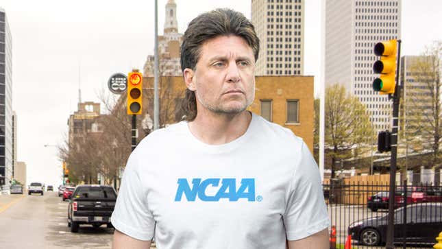 Image for article titled Entire Oklahoma State Team To Boycott Season After Mike Gundy Seen In NCAA Shirt
