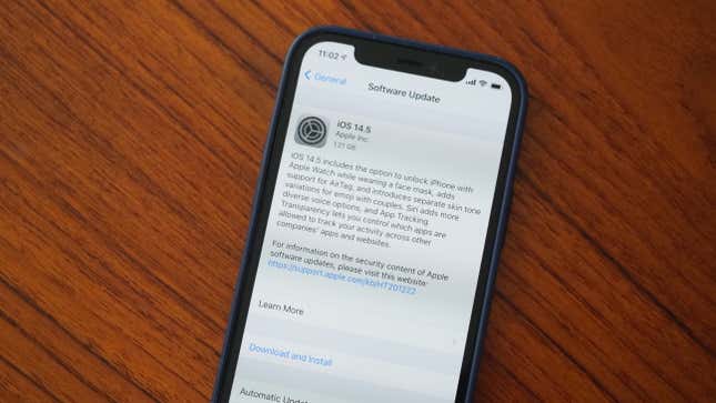Image for article titled Apple&#39;s iOS 14.5 Update With a Masked Unlock Feature Is Here