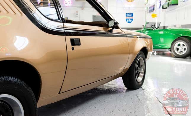 Image for article titled This Pristine 1976 AMC Gremlin X Is Making Me Question The Majority Of My Life Choices