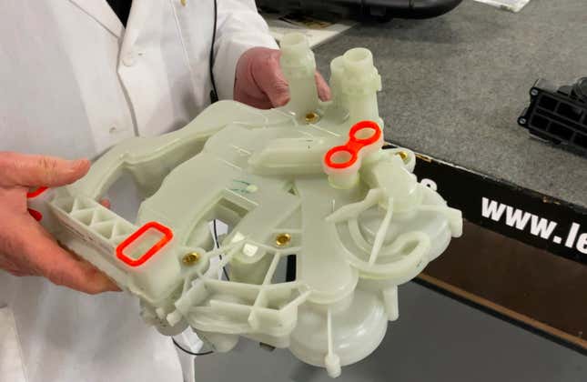 Image for article titled The Tesla Model Y's Octovalve And Cooling System Manifolds Are Simply Amazing
