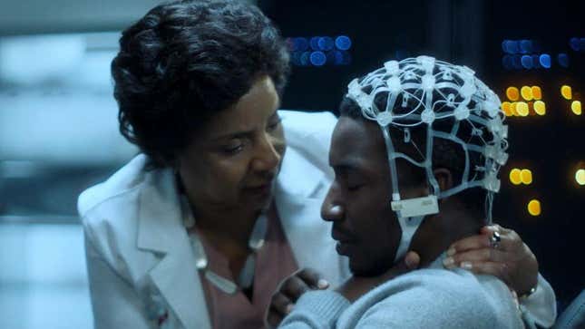 Phylicia Rashad and Mamoudou Athie star in Black Box.