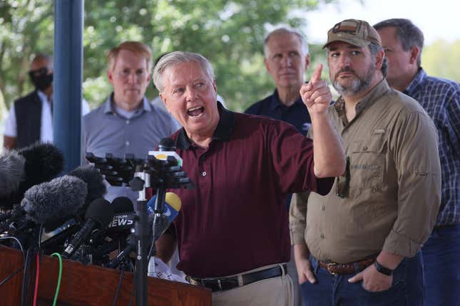Image for article titled A Profile in Cowardice: Sen. Lindsey Graham Can’t Wait to Wave His AR-15 During the Next National Disaster