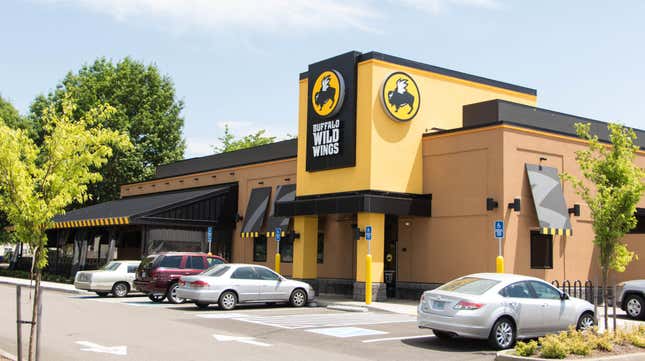 Image for article titled Federal lawsuit alleges racism, discrimination at Buffalo Wild Wings in Kansas