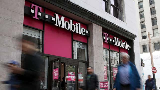 Image for article titled T-Mobile Will Make Google Messages Its Default Messaging App for Android