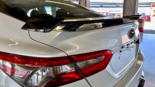 Image for article titled The 2020 Toyota Camry TRD And Avalon TRD Are How Sedans Fight To Stay Relevant