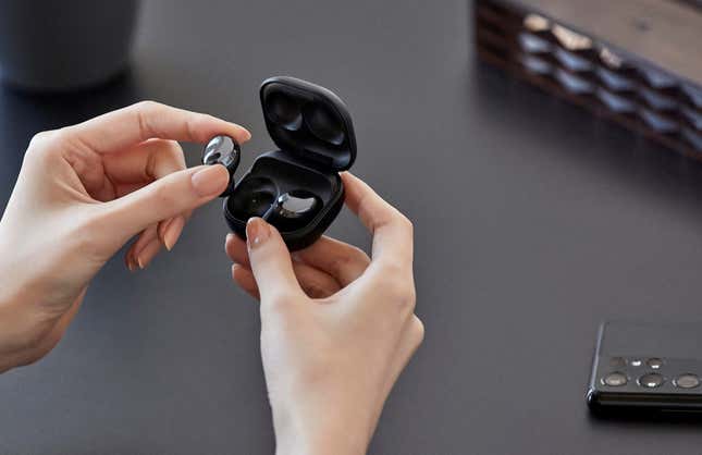 Imagen para el artículo titulado Galaxy S21, Galaxy Buds Pro y más: todo lo que Samsung ha presentado en el evento Unpacked 2021