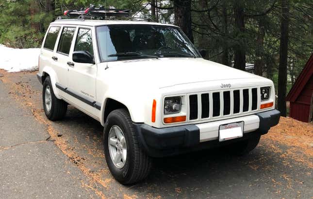 Image for article titled A Tesla Engineer's Jeep Ended Up Under 10 Feet of Snow for Months and It's Still There