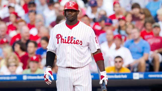 Image for article titled Ryan Howard Asks Teammates If They Ever Noticed How Realistic Crowd Looks