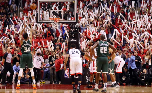 Image for article titled Fired-Up Raptors Thoroughly Flatten Bucks, Draw Even In Eastern Conference Finals