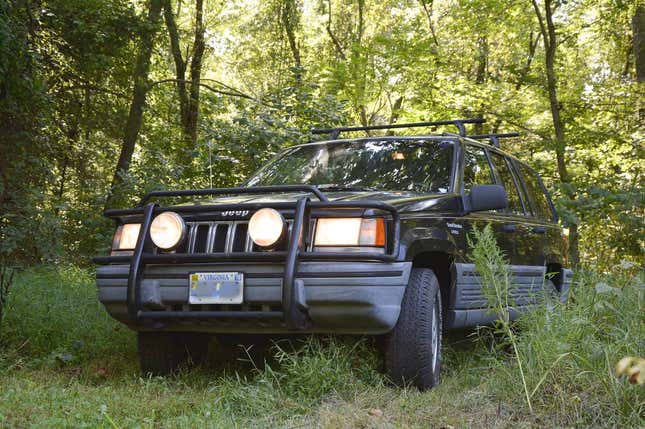 Image for article titled At $1,800, Is This 1993 Jeep Grand Cherokee Laredo The Best Last Thing?
