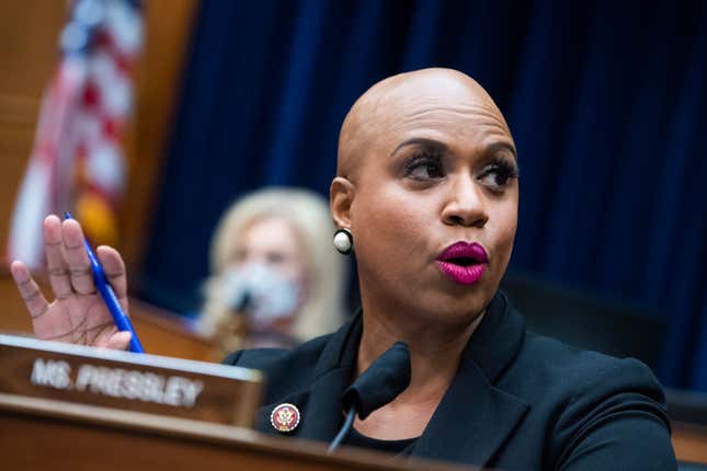 Image for article titled Rep. Ayanna Pressley Reintroduces People’s Justice Guarantee for Wide-Ranging Criminal Legal System Reform