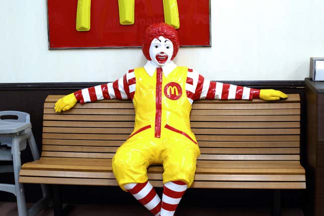 Image for article titled Ronald McDonald&#39;s Name Is Slightly Different In Japan