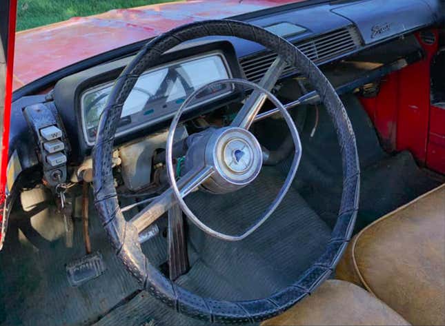 Image for article titled This Toyota Pickup Truck Is So Rare That Jalopnik Has Gone 15 Years Barely Mentioning It