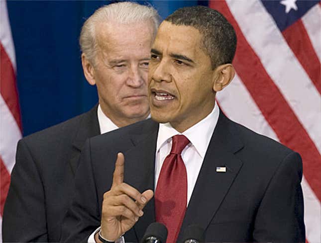Image for article titled Obama Asks Biden Not To Stand So Close